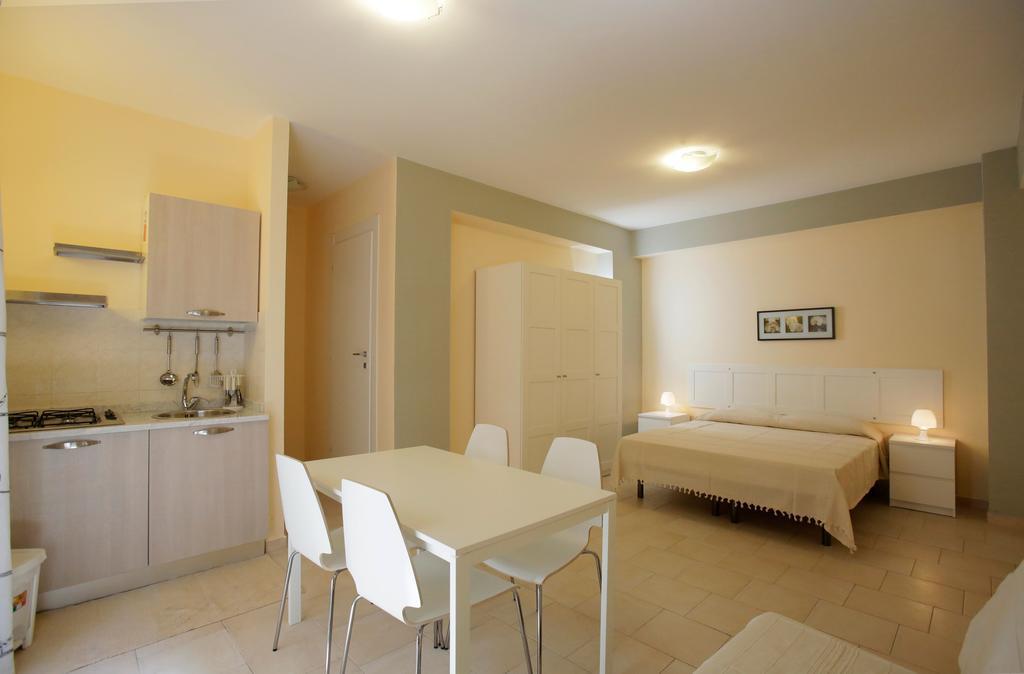 Appartamento Topazio Letojanni Exterior photo