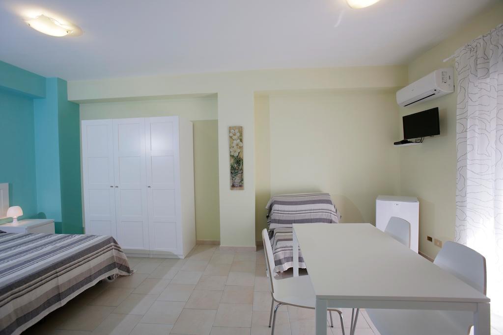 Appartamento Topazio Letojanni Room photo