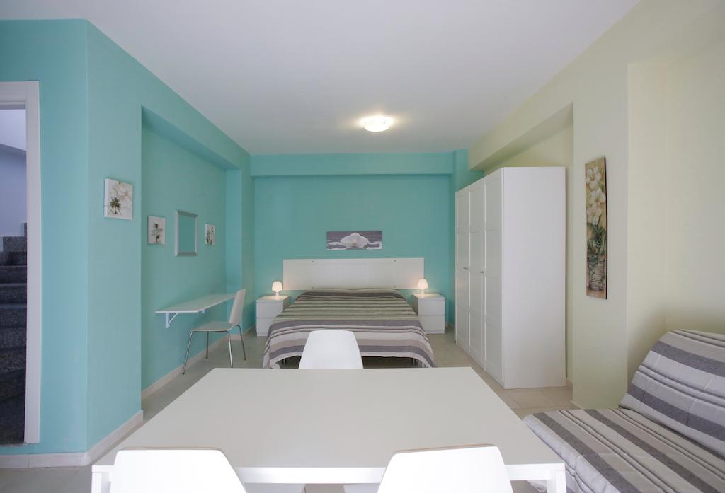 Appartamento Topazio Letojanni Room photo